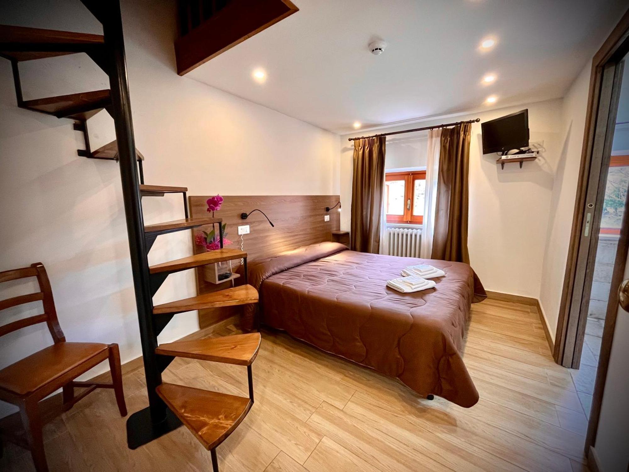 Hotel Pinguino 페스카세롤리 외부 사진
