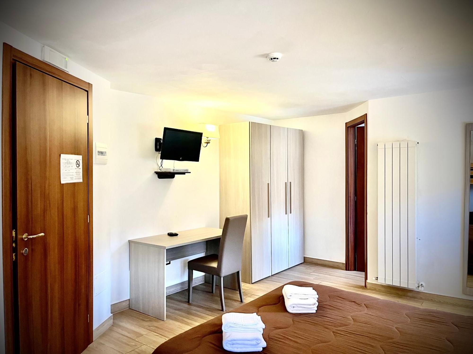 Hotel Pinguino 페스카세롤리 외부 사진