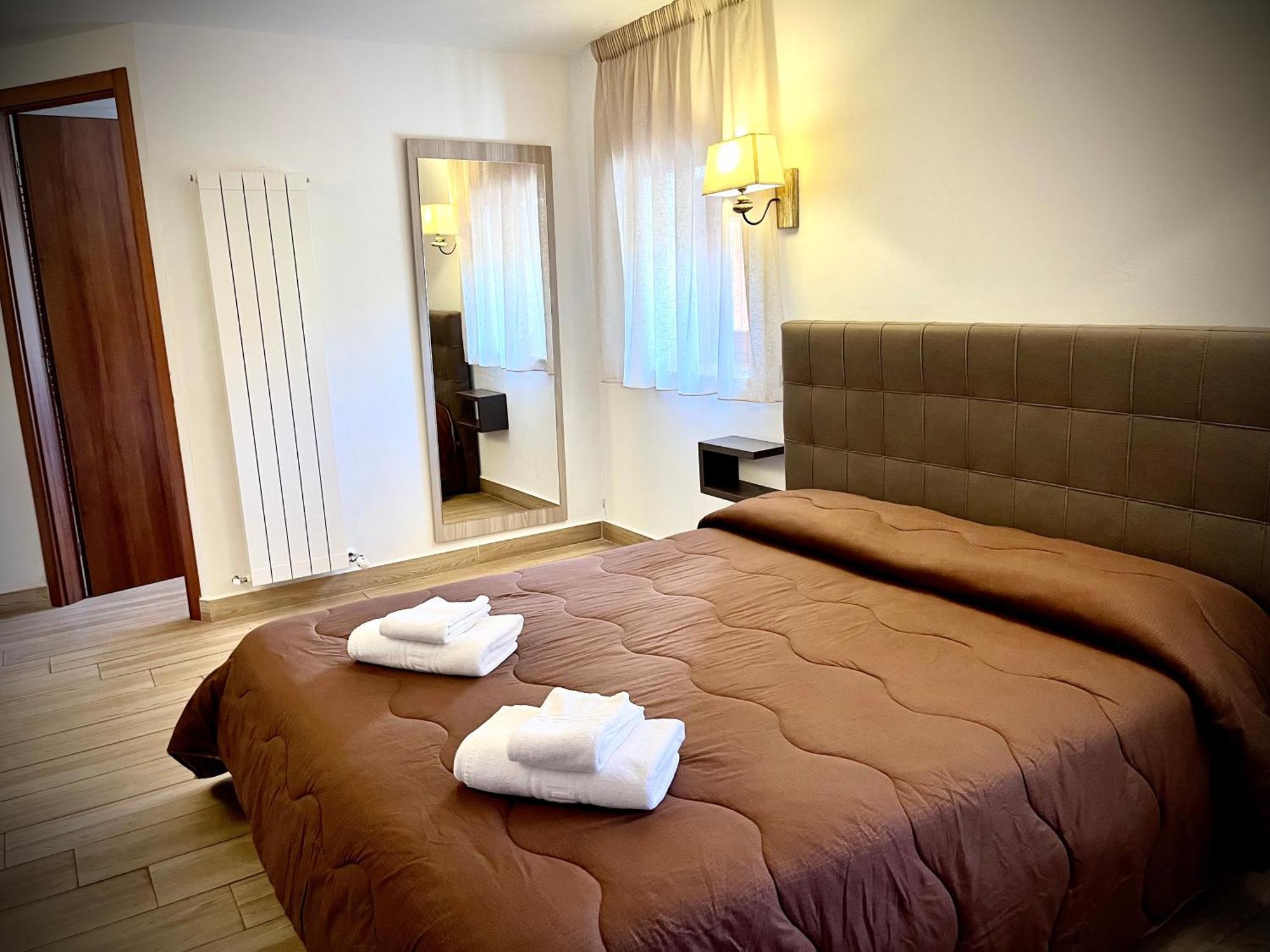 Hotel Pinguino 페스카세롤리 외부 사진