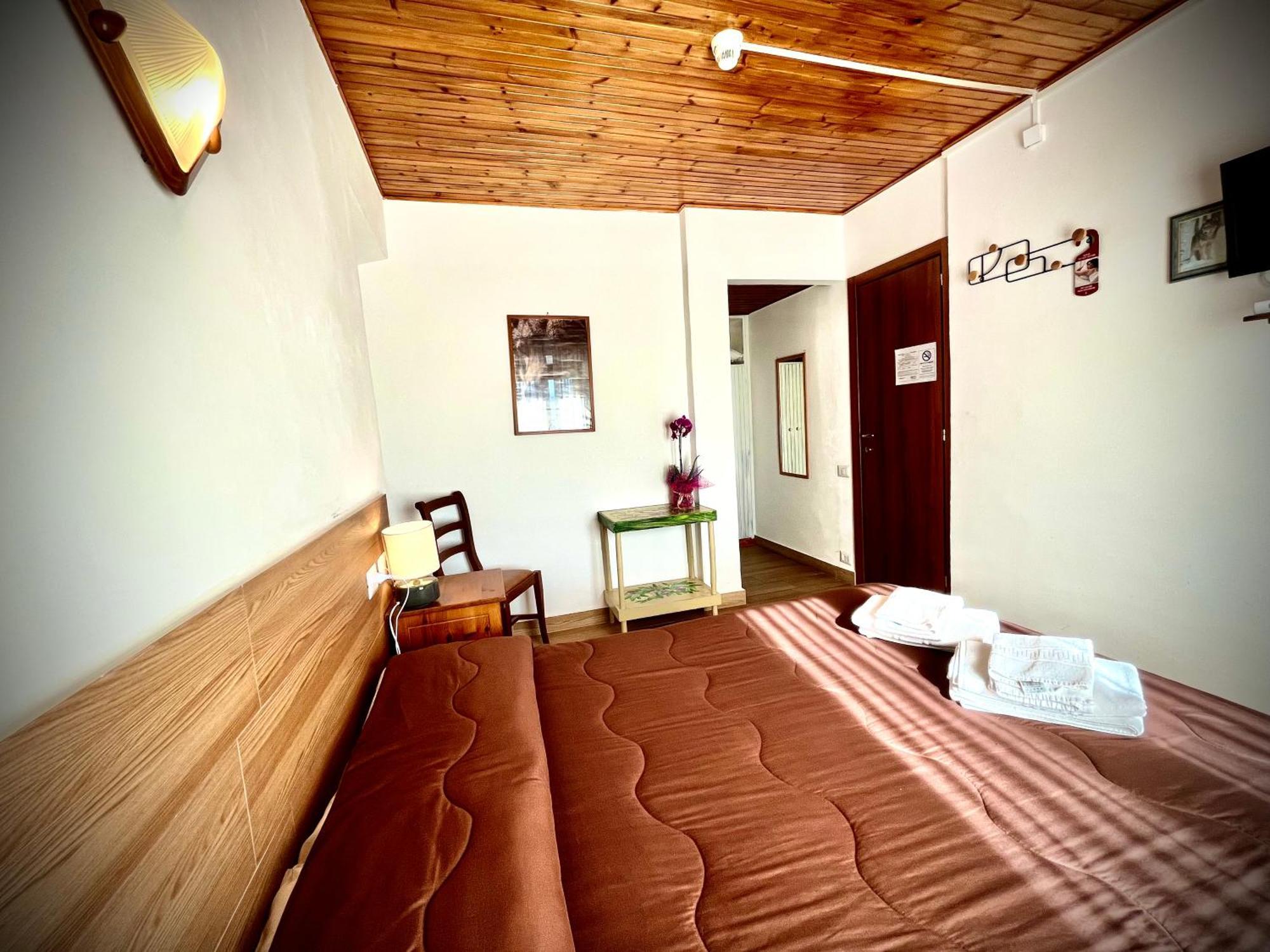 Hotel Pinguino 페스카세롤리 외부 사진