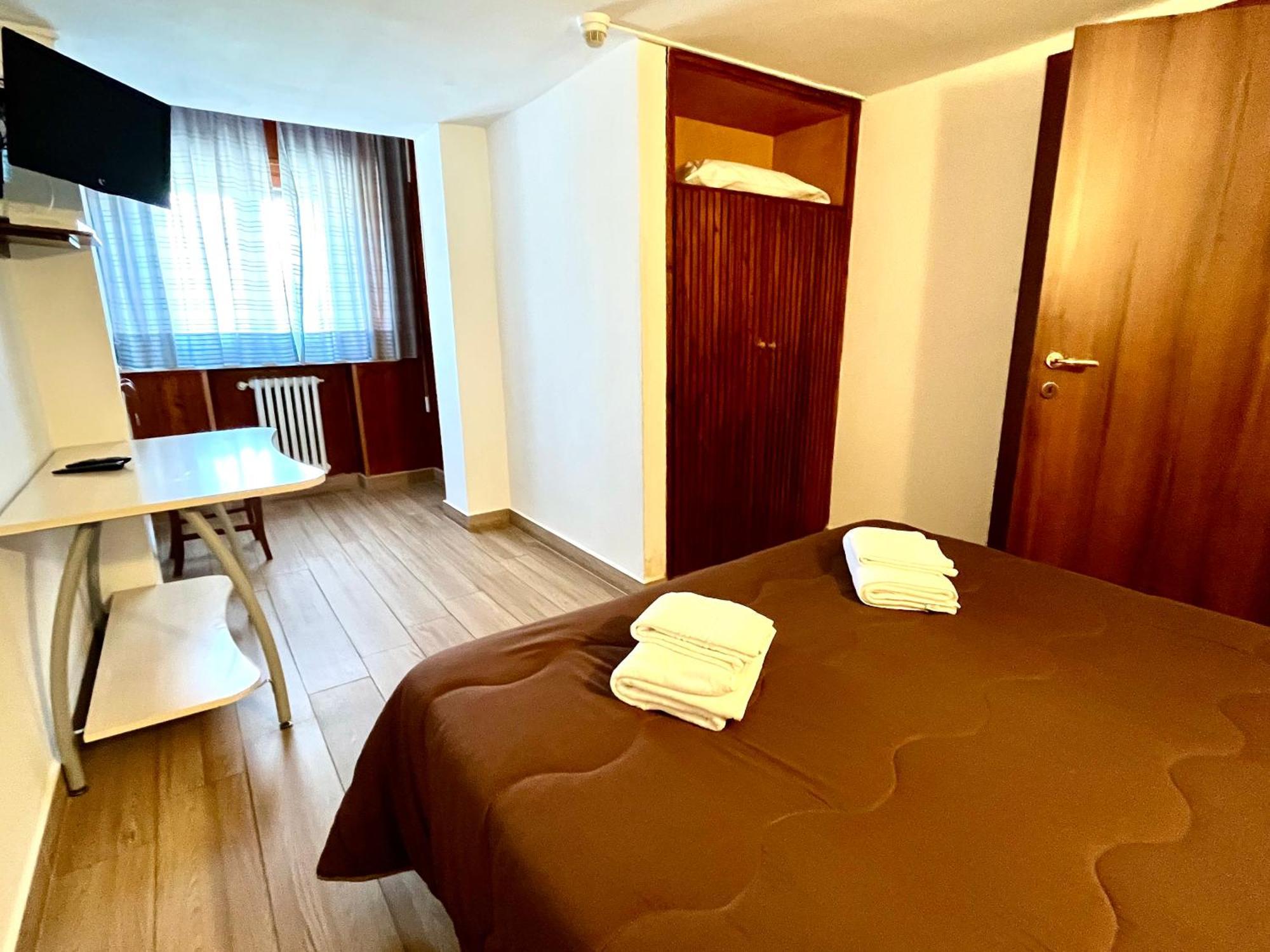 Hotel Pinguino 페스카세롤리 외부 사진