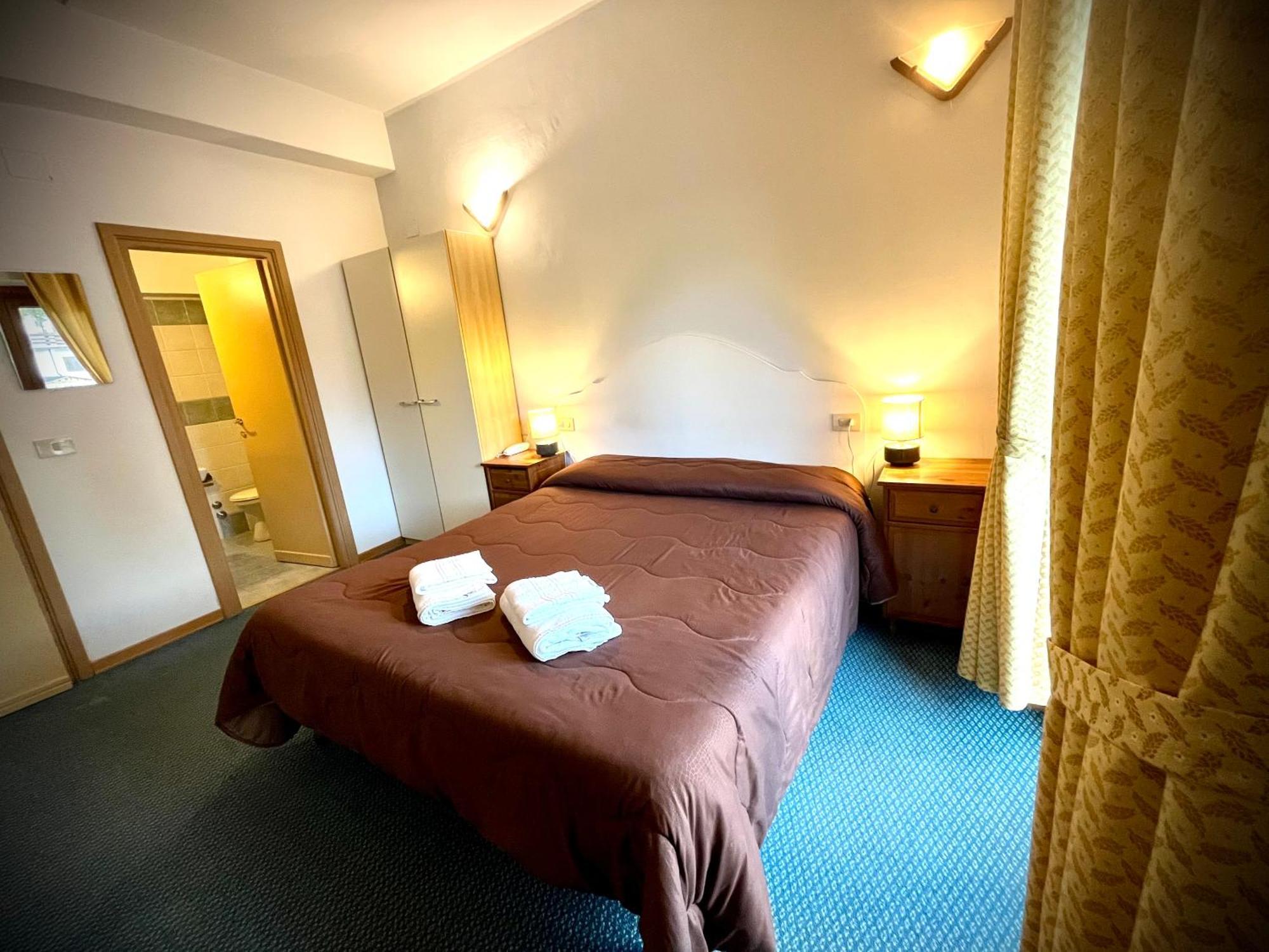 Hotel Pinguino 페스카세롤리 객실 사진