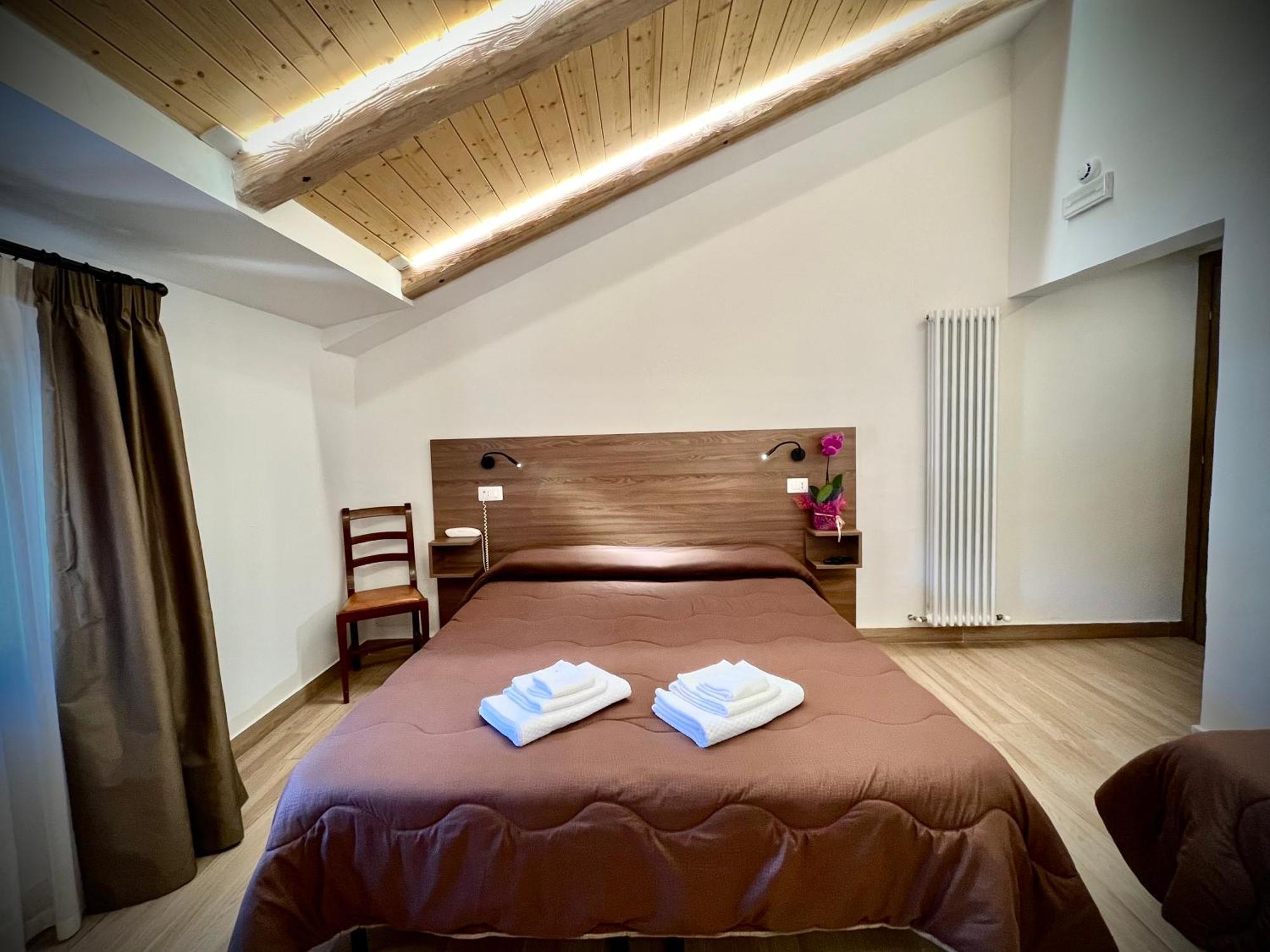 Hotel Pinguino 페스카세롤리 외부 사진