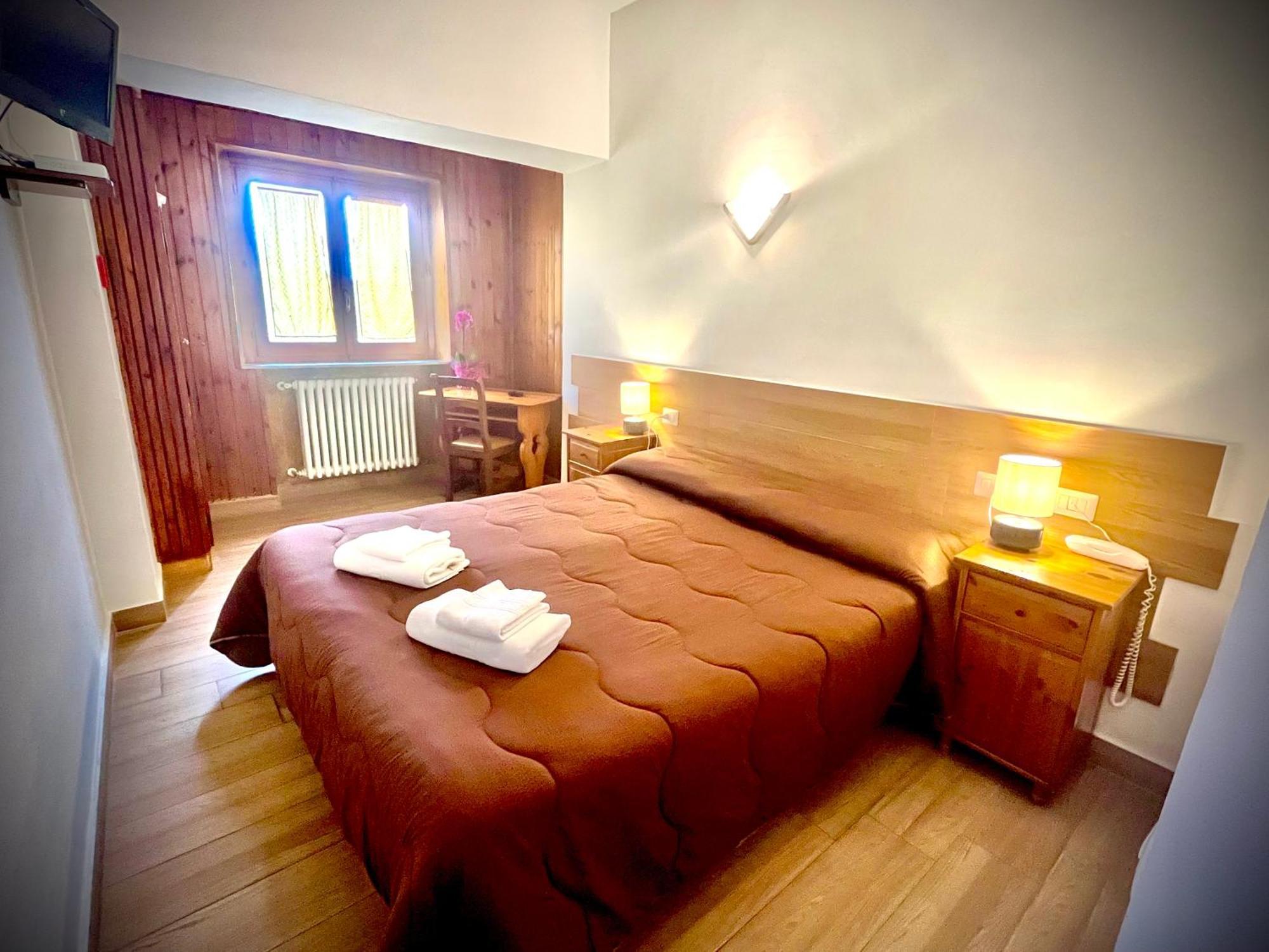Hotel Pinguino 페스카세롤리 외부 사진