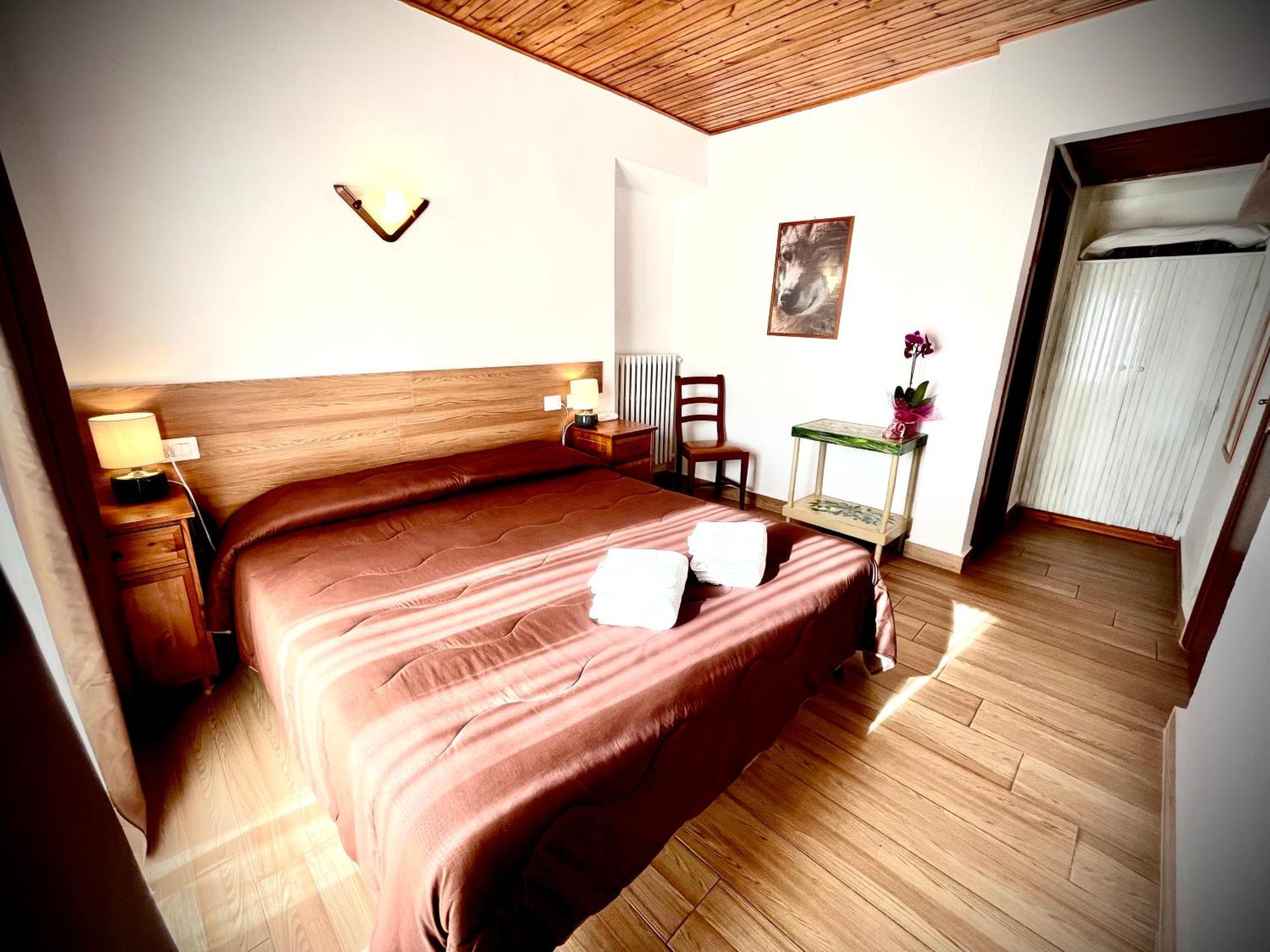 Hotel Pinguino 페스카세롤리 외부 사진